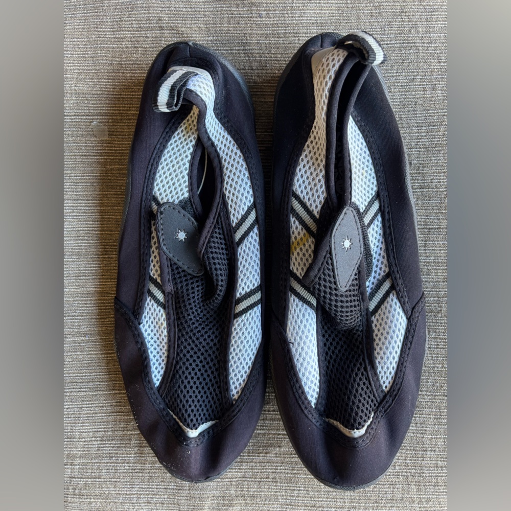 Women’s Water Shoes